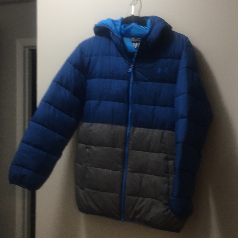 Under armor youth extra large brand new without tags